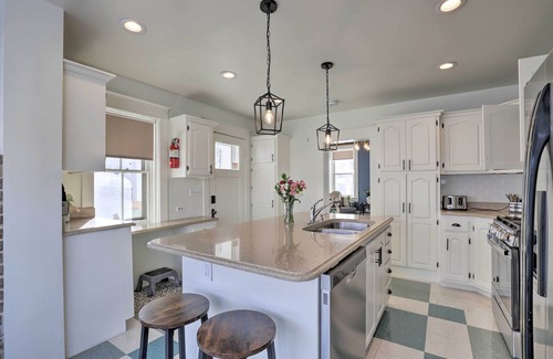 Mount Pleasant Maison | Charming Mt Pleasant Home in Historic Dtwn!