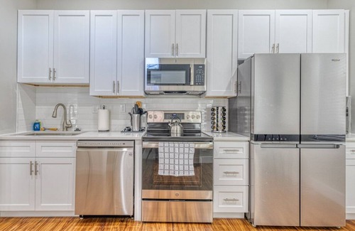 Benton Park Maison | Charming! NEW Loft Apt 2 BD 1 BA