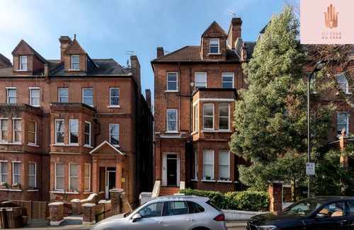 Frognal and Fitzjohns Appartement | Appartement confortable 1 chambre avec entrée privée dans la belle Hampstead NW3