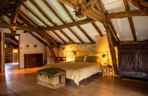 Saint-Marcory Autre | Vieille ferme restaurée, charmante et confortable, avec piscine privée chauffée.