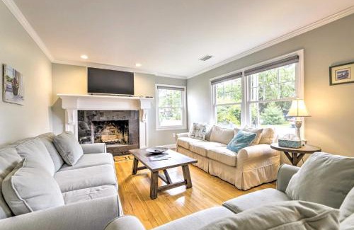 Old Saybrook Maison | Charming Old Saybrook Cottage Less Than 1 Mi to Beach