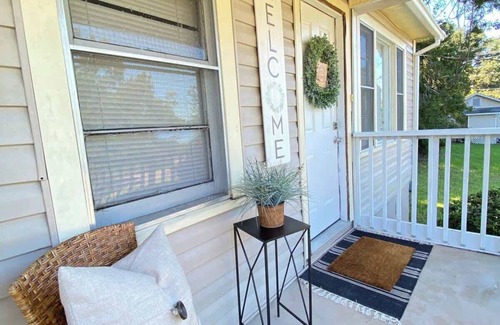 Griffin Heights Maison | Charming Original 1954 Home just Blocks from FSU