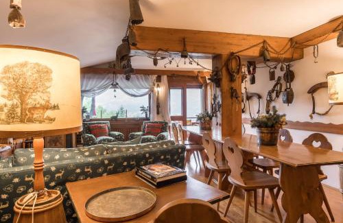 Cortina d'Ampezzo Appartement | Charming penthouse with breathtaking views