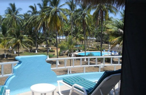 Platanitos Villa | Charming Playa Las Tortugas Villa