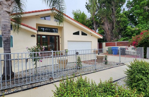 Tarzana Appartement | Charming Private Guesthouse with Pool