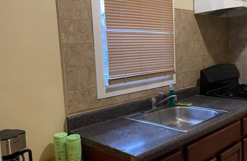 Newark Appartement | Charming private room in delightful Newark with WiFi, AC