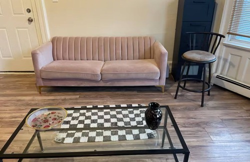 Newark Appartement | Charming private room in delightful Newark with WiFi, AC