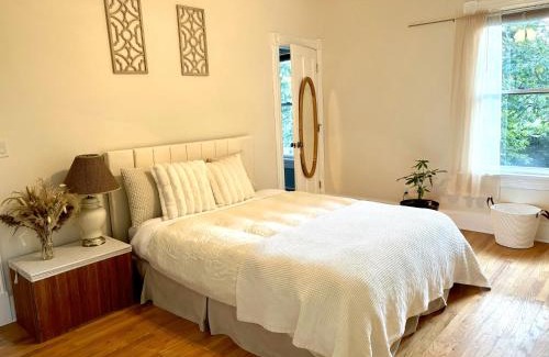 Saugerties South Maison | Charming Private Studio Saugerties