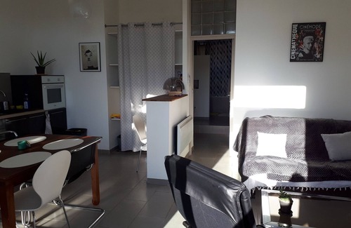 Bompas Appartement | Appartement charmant, calme et fonctionnel avec un jardin. Parking gratuitdevant