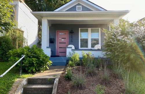 Schnitzelburg Maison | Charming Quiet Urban Retreat Near Restaurants and Bars in Germantown