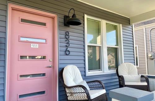 Schnitzelburg Maison | Charming Quiet Urban Retreat Near Restaurants and Bars in Germantown