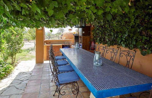 Sant Joan de Labritja Villa | Charmante Villa rénovée dans vaste finca avec plus de 90000 m2 de terrain.