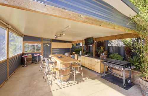 West Launceston Maison | Charming Renovated Home Near Cataract Gorge – Your Perfect Launceston Getaway