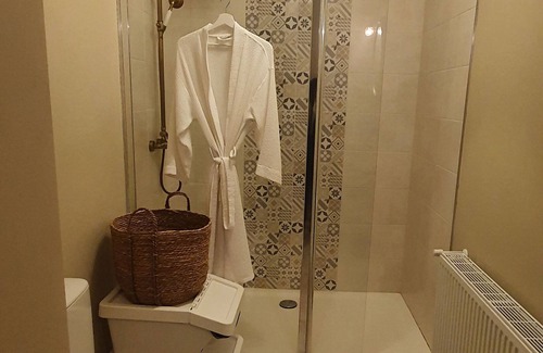 Souilly Appartement | Escapade de charme près de Verdun : cocon pour 2 personnes avec cuisine équipée et balades à proximité