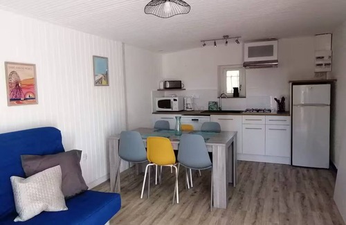 Soullans Maison | Charming Renovated House with Garden, Terrace, Barbecue - 15 Min from the Beaches