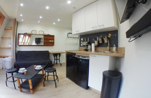 Avoriaz Appartement | Charmant studio rénové, 3/4 pers, au cœur de Morzine, skis aux pieds, proche Village des Enfants