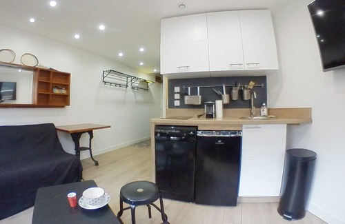 Avoriaz Appartement | Charmant studio rénové, 3/4 pers, au cœur de Morzine, skis aux pieds, proche Village des Enfants