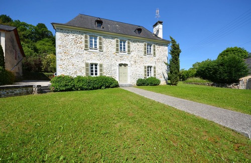 Buzy Maison | Demeure de Charme avec piscine et grand jardin, Buzy