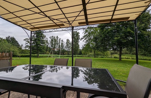 Ruffec Cottage | Charmante maison restaurée avec jardin, étang privé et terrasse au cœur du Berry