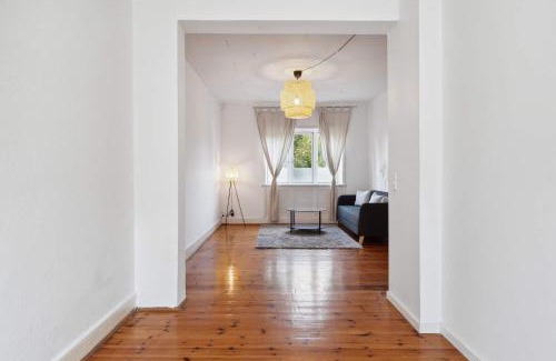 Kastrup Appartement | Charming Retreat Near Copenhagen