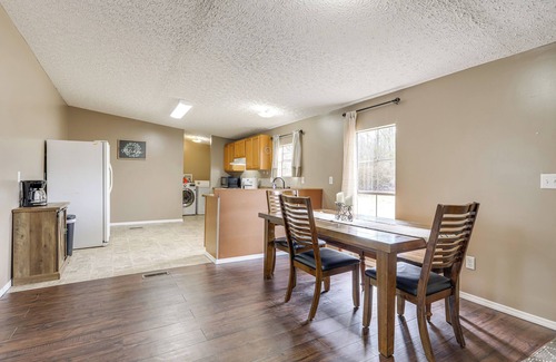 Rupert Maison | Charming Retreat w/ Games & Yard in Oglethorpe!