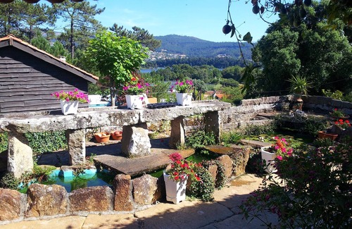 O Rosal Chalet De Ski | Charmant Lodge rustique avec piscine et de belles vues. Marchez jusqu'au bar à tapas et à la plage.