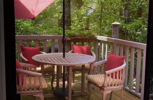 Sapphire Maison | LA MEILLEURE VALEUR DE SAPPHIRE! COSY CHARMING RUSTIQUE MODERNE PROPRE PROPRE DÉTENTE PRIVÉ ET AMUSANT