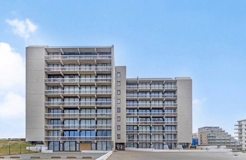 De Panne Appartement | Ravissant studio vue sur mer avec piscine couverte