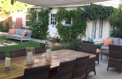 Studio City Maison | Charming secluded and gated 1-bedroom guesthouse in lovely Studio City