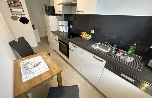 Mitte Appartement | "Charming SEESTERN Apartment: Your Perfect Getaway in Rostock!"
