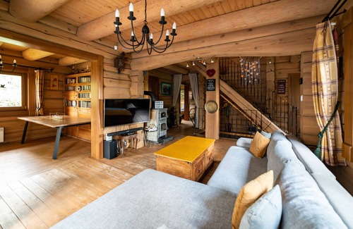 Csucshegy Cottage | Charming, serene, and idyllic retreat nestled in nature. Experience our cottage.
