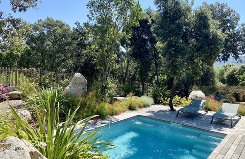 Sotta Maison | bergerie de charme, piscine chauffée, jardin méditerranéen paysagé