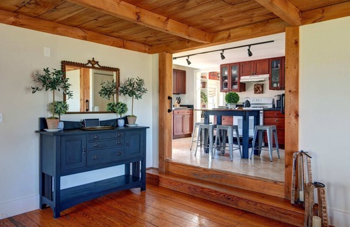 Skaneateles Maison | Charming Skaneateles Getaway