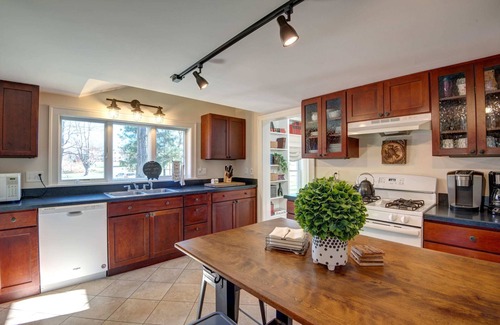Skaneateles Maison | Charming Skaneateles Getaway