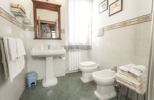 Cortona Villa | Charmante petite villa près de Cortona, jardin, oliveraie, Wifi. Climatisation