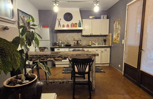 Faucon Appartement | Charming, spacious and tastefully decorated apartment in a quiet location.