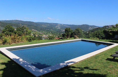 Fareja Maison | Charming&spacious Familyhouse+pool@guimarães,perfect for Fam+friendsgettoghether