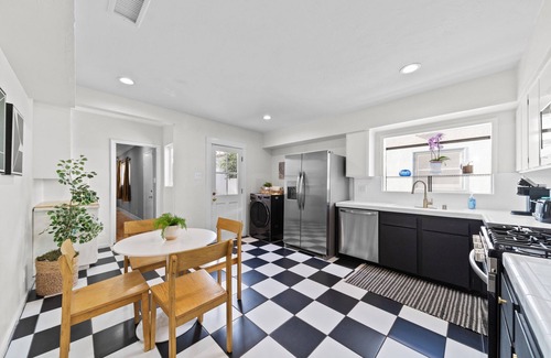 Belmont Heights Maison | Charming Spanish 1924, 3-bedroom/2-bath home in Long Beach/Belmont Shores!