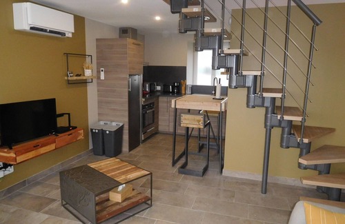Laville-aux-Bois Cottage | Maison de charme avec jacuzzi, nature préservée et équipements pour bébé, 4 étoiles, proche forêt.