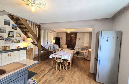 Rampieux Cottage | Maison en pierre avec piscine privée, idéal familles, proche Bastides du Périgord