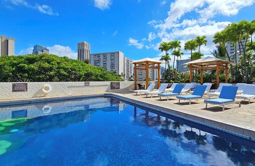 Waikiki Appartement | Charming studio in awesome Honolulu with fitness room, Pool and AC