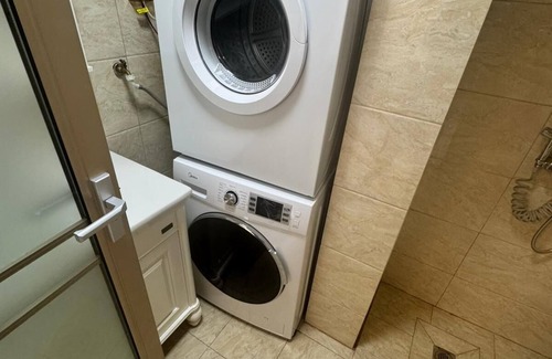 Challengers Appartement | Charming studio in gorgeous Basseterre with AC, WiFi