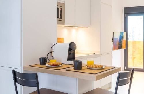 El Molinillo Appartement | Charming studio in Malaga center by Sharing Co.