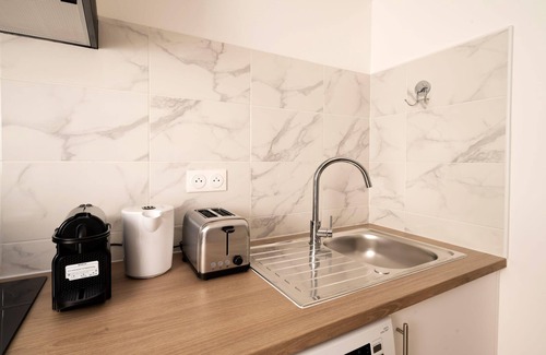Saint-Louis Appartement | Charmant studio à Versailles - Welkeys