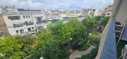 Gambetta Appartement | Charming Studio near La Défense - Paris