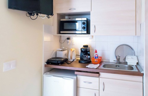 Balatongyorok Appartement | Charming studio "Orchidea" on the shores of Lake Balaton
