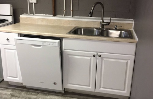 Oakmont Appartement | Charming studio with AC and WiFi in delightful Oakmont.