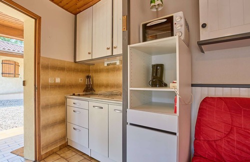 Barbotan-les-Thermes Appartement | Charming T2 in Barbotan with terrace and free parking