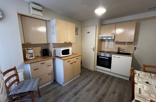 La Roche-Posay Appartement | Charmant T2 avec WIFI et parking au centre de La Roche-Posay