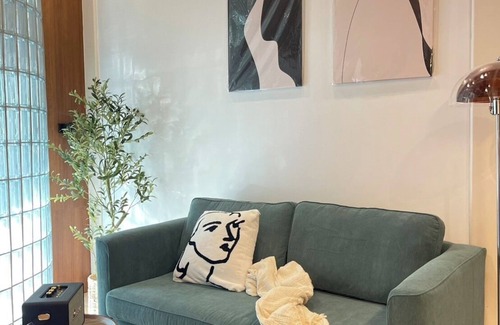 Samphanthawong Maison | Charming 3-bedroom house with AC, WiFi in marvelous Bangkok